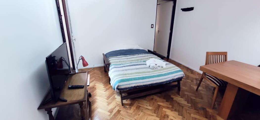 Apartamento Hermoso Y Cómodo Departamento En Pleno Almagro *